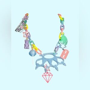 Light Blue Scene Queen Core Charm Brass knuckle Heart Necklace